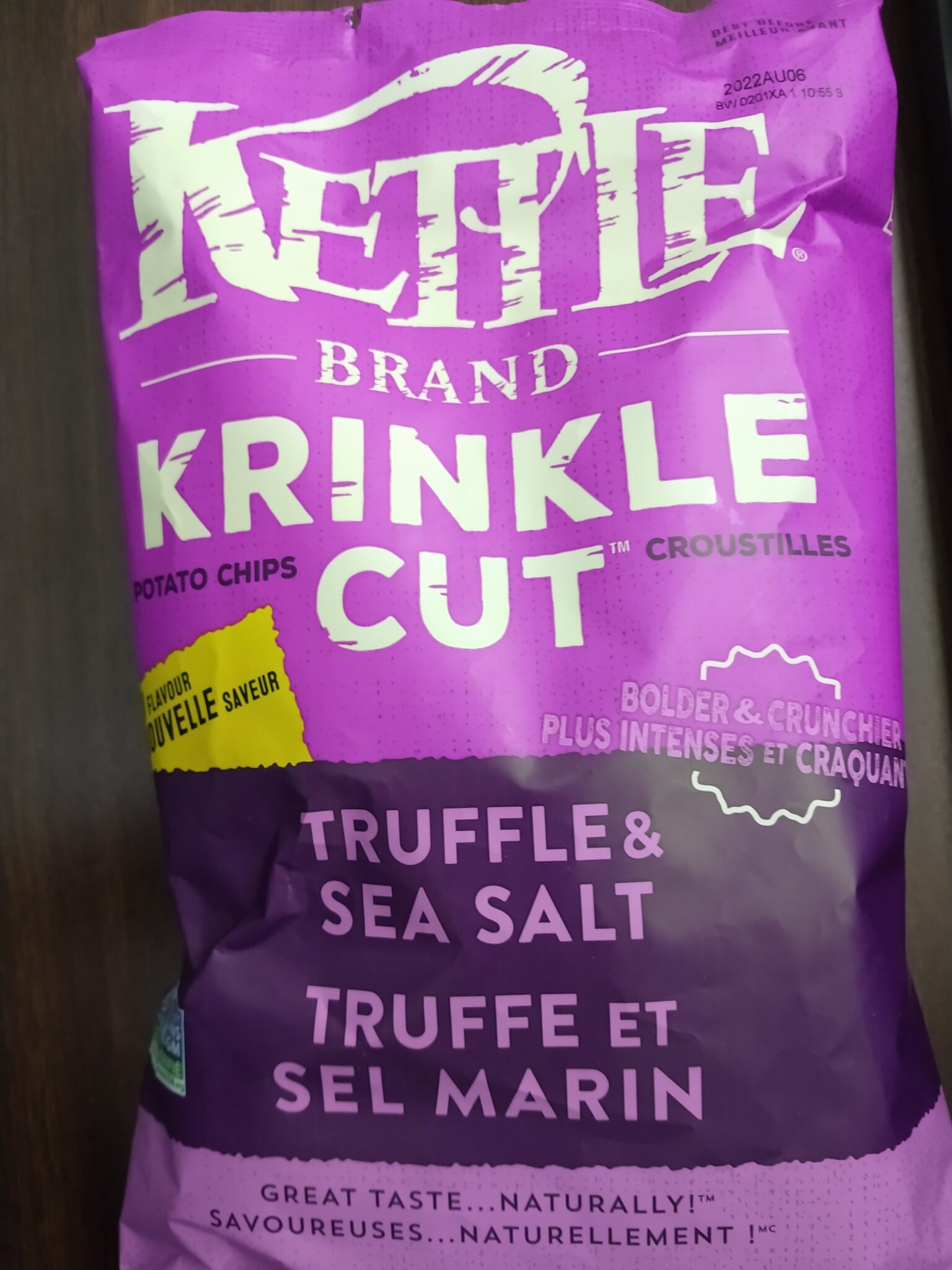 Kettle Brand – Krinkle Cut Truffle & Sea Salt Potato Chips